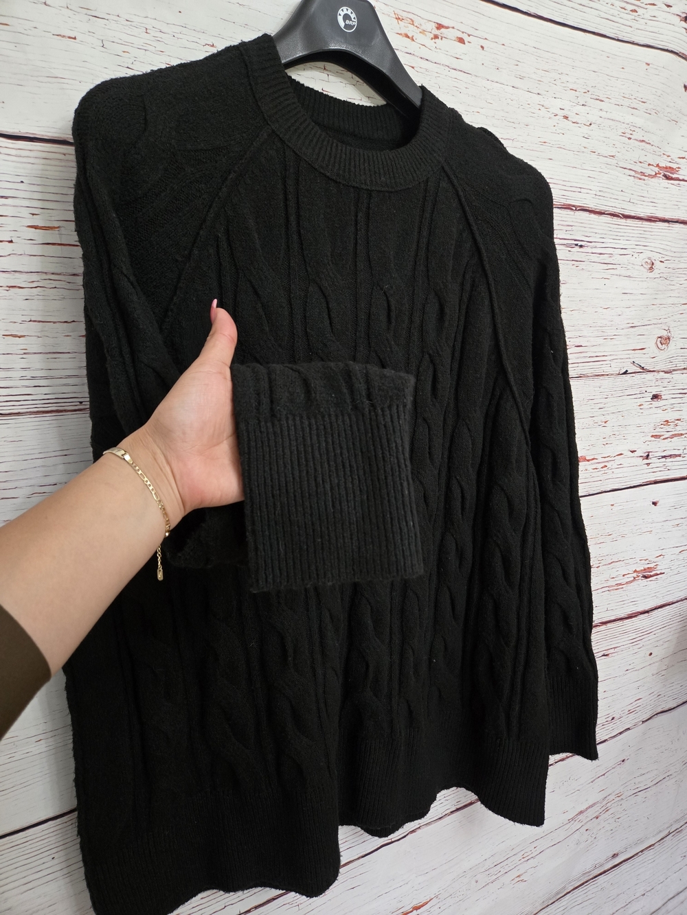 Aerie Black Cable Knit Crewneck Sweater NWT Women’s L
